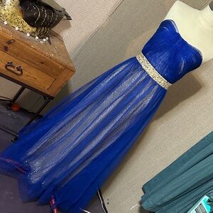 Elegant Blue Strapless Dress with Gold Accents